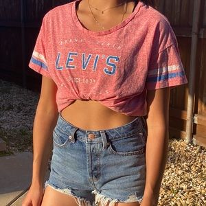 Casual Levi’s shirt - size M